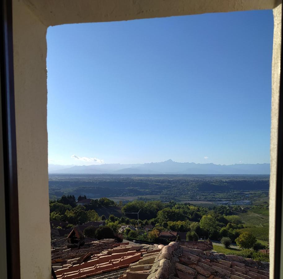 Casa Mantel Holiday Home Panoramic View In Langhe Novello Luaran gambar